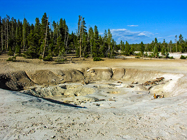 Mud pot at the Clear Lake thermal area